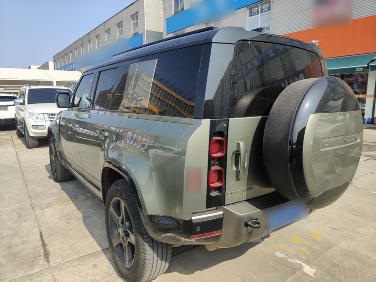 Defender 2024 110 3.0T P400 X-DYNAMIC HSE photo 4
