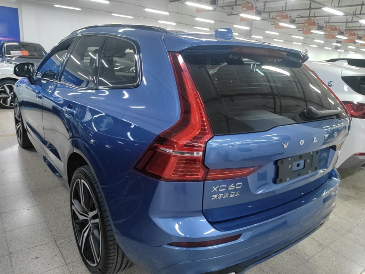 XC60 EV 2021 T8 E Hybrid Sport photo 4