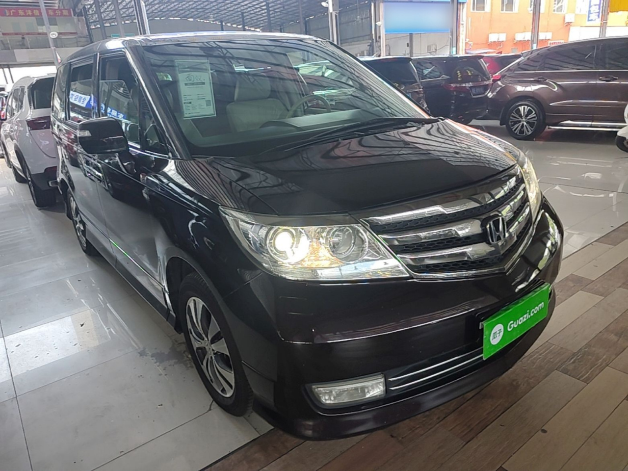 Elysion 2012 2.4L VTi-S Premium photo 3