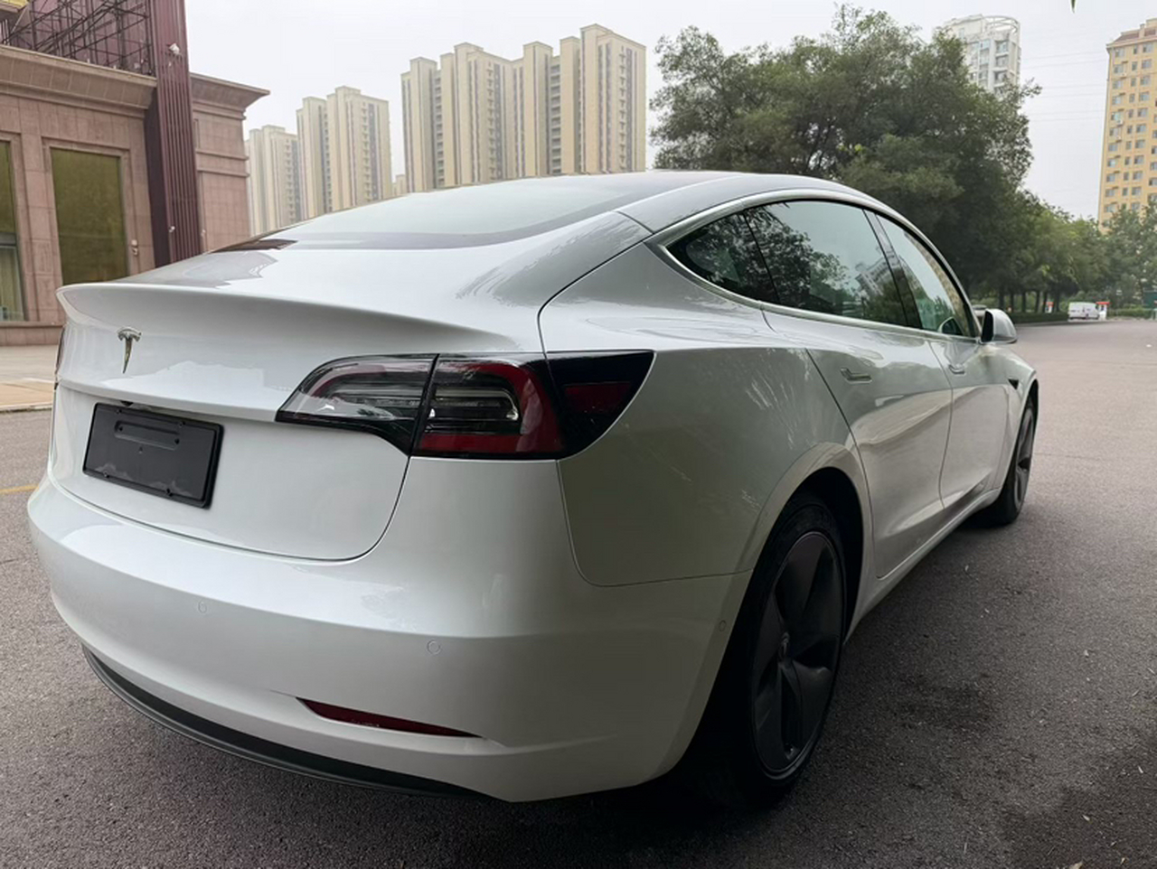 Model 3 2020 Facelift Standard Range RWD Upgraded photo 4