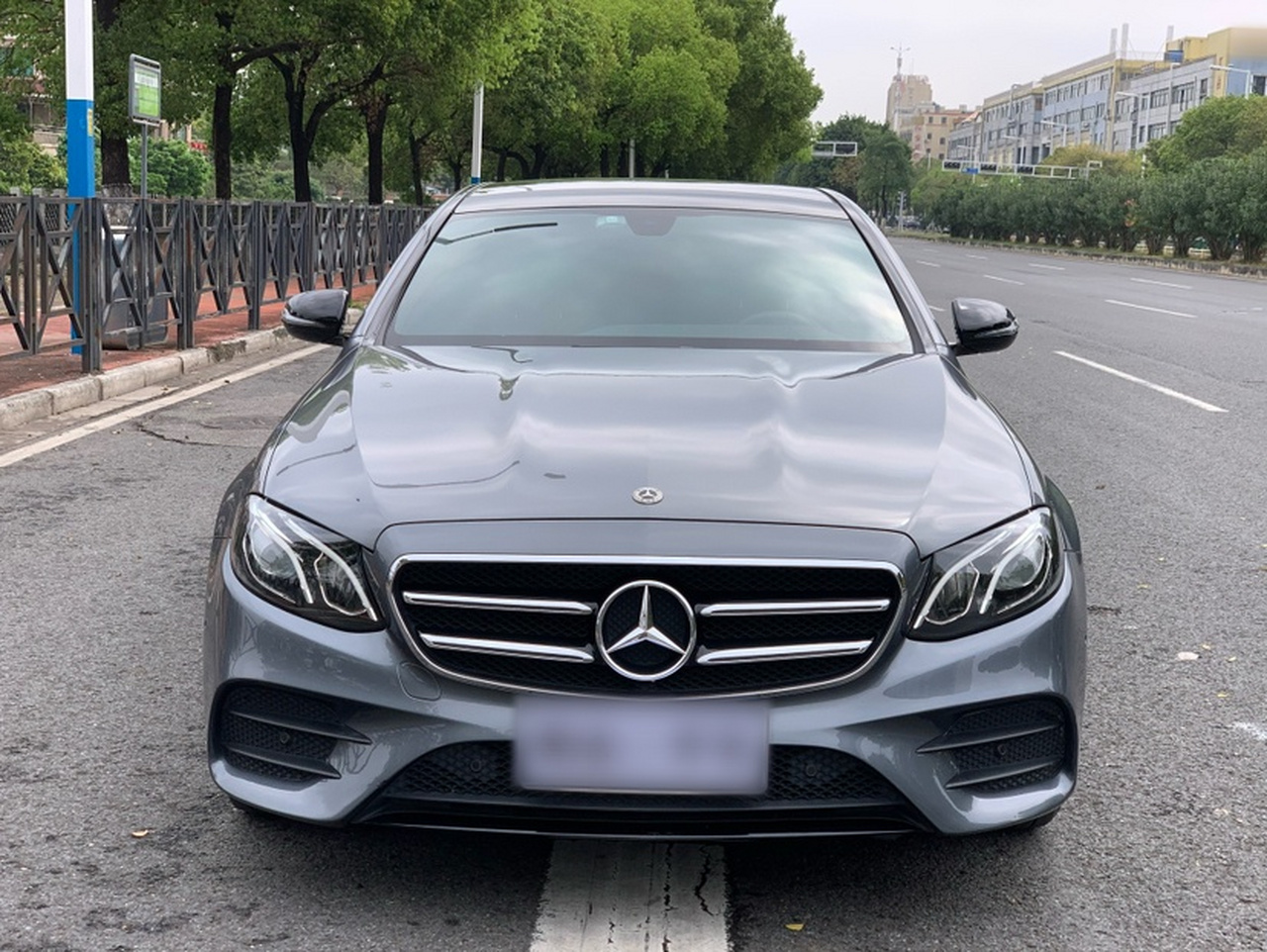 E-Class Imported 2020 Facelift E 260 Sport photo 2