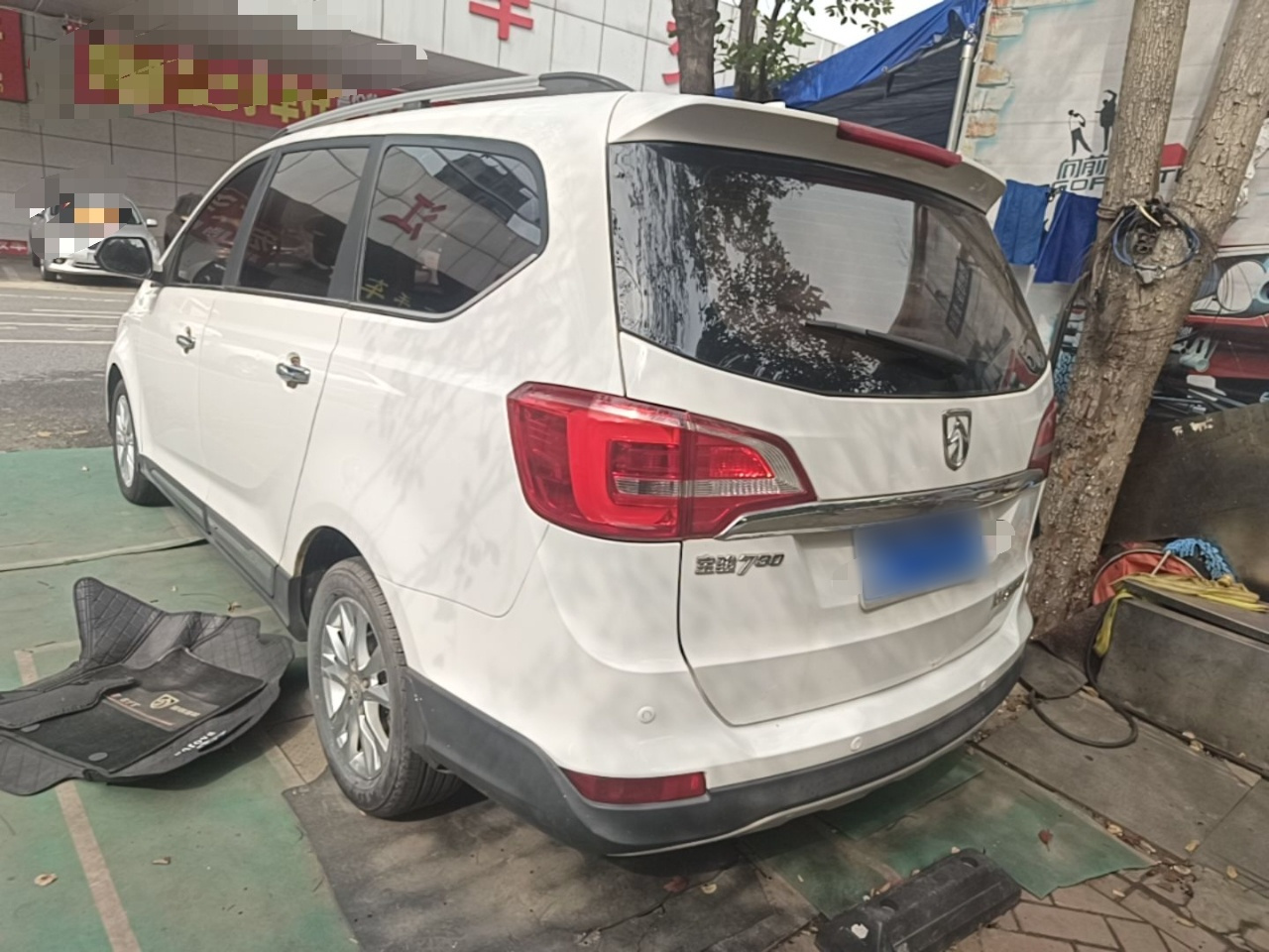 730 2016 1.5L MT Comfort 7-Seater China V photo 4
