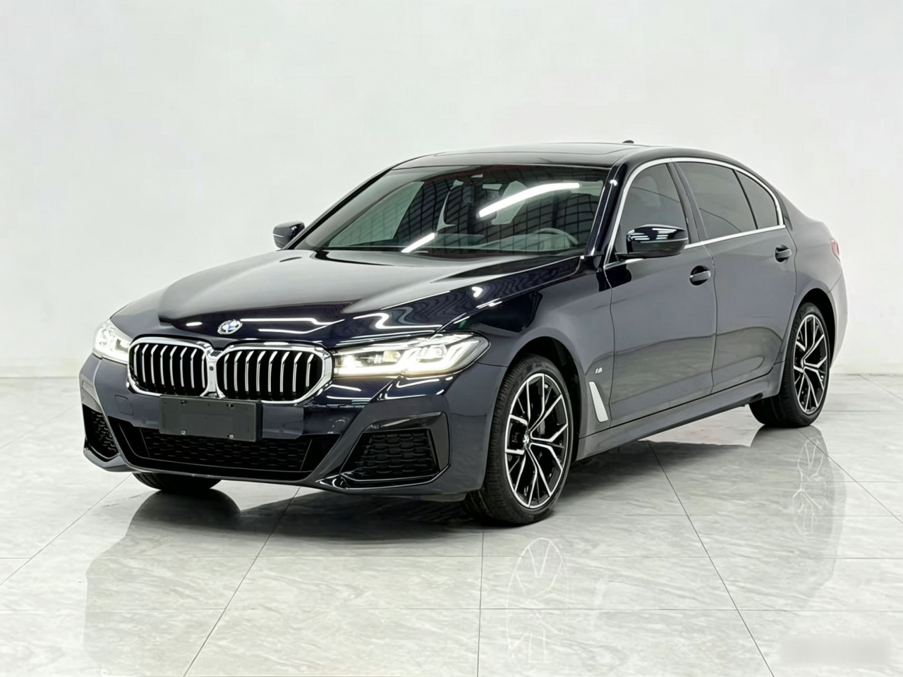 5 Series 2023 530Li Exclusive M Sport Package