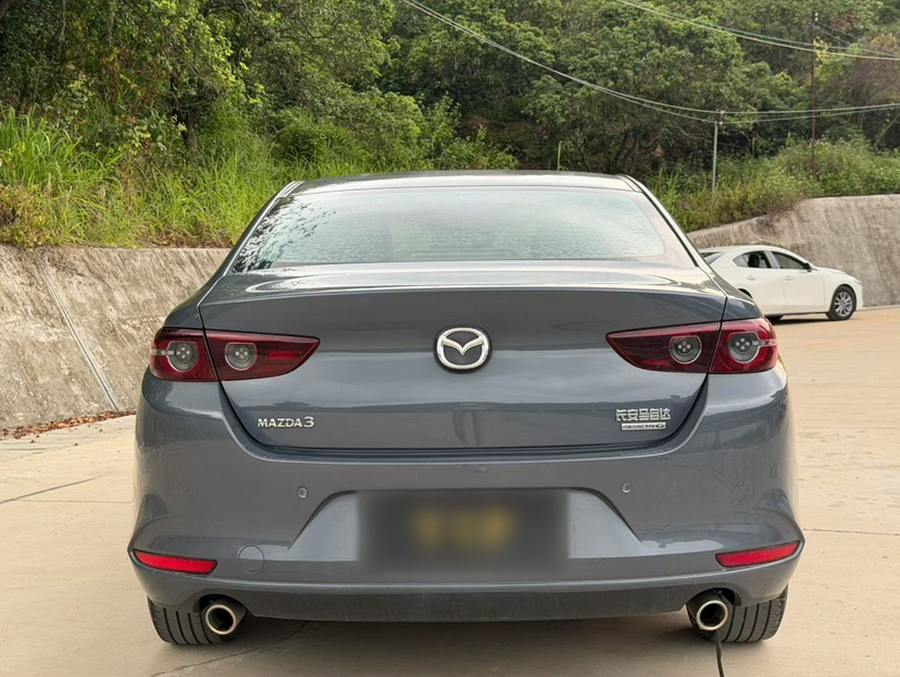3 Axela 2022 2.0L AT photo 4