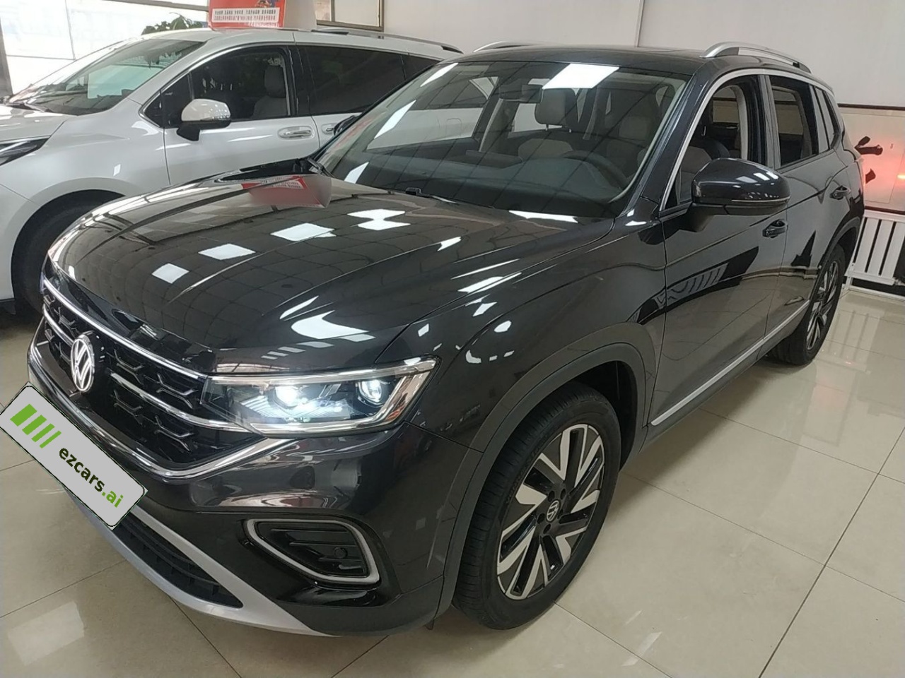 Tayron 2025 330TSI