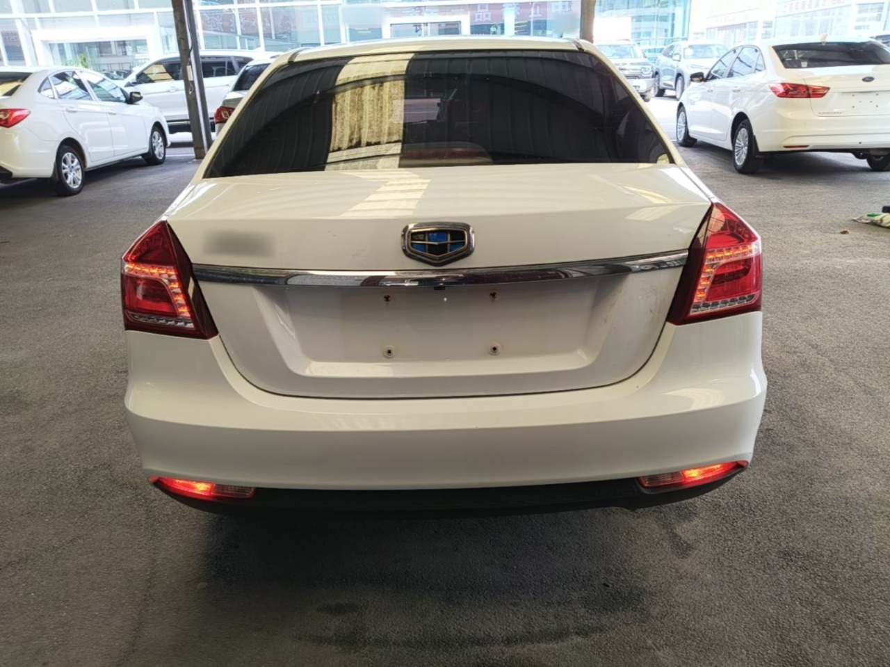 2016 1.5L MT Progressive photo 5