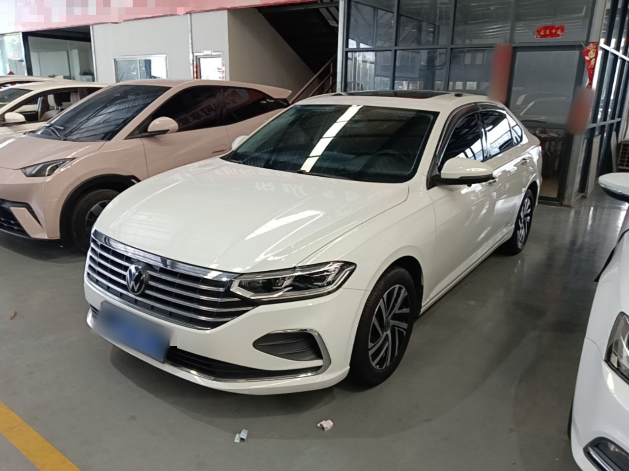 Lavida 2023 1.5L AT