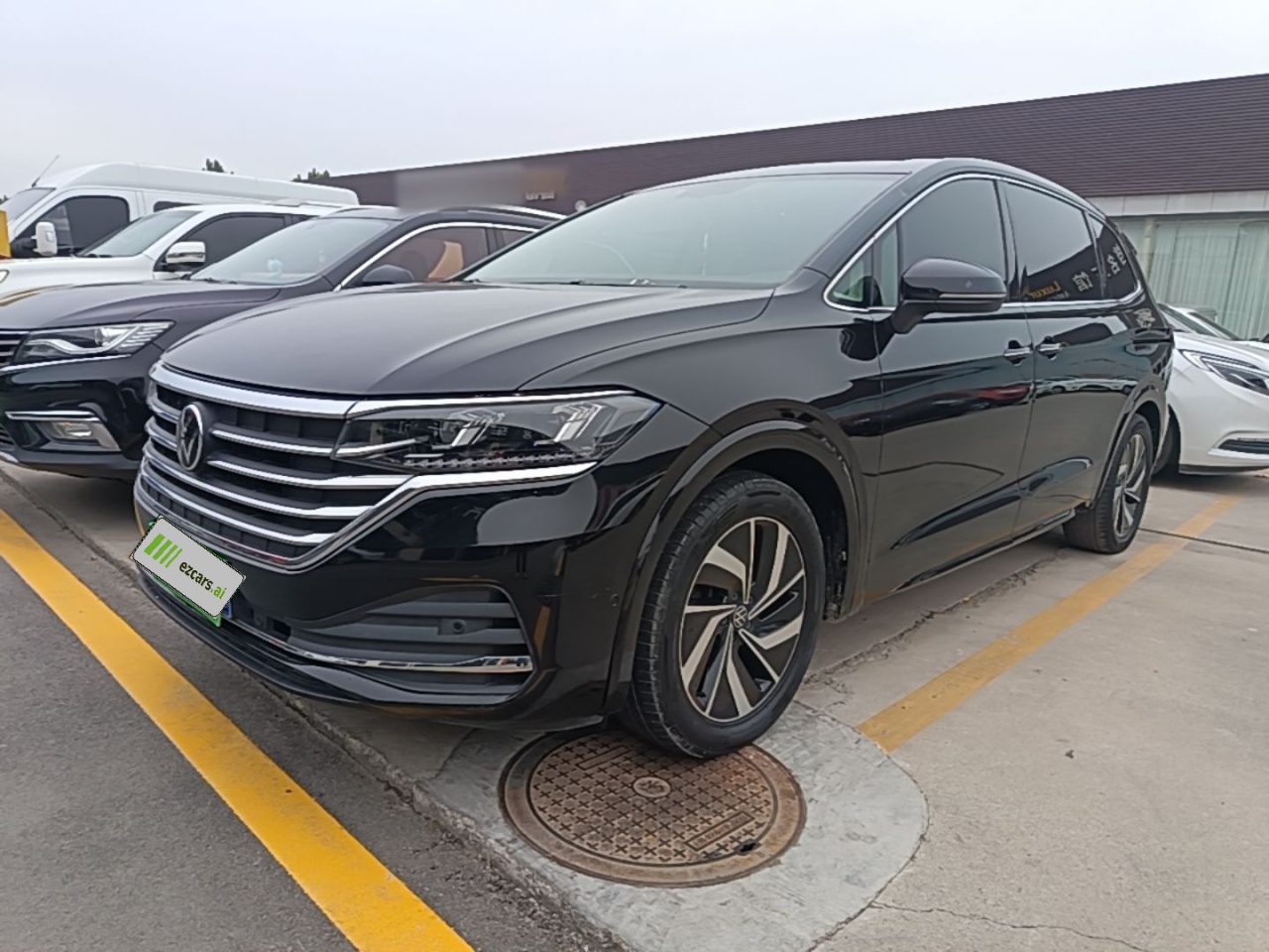 Viloran 2020 330TSI Luxury