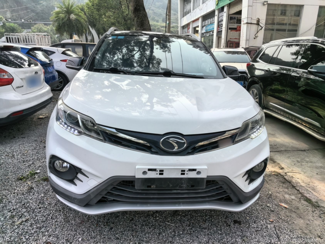 DX3 2016 1.5T SRG MT Premium photo 2