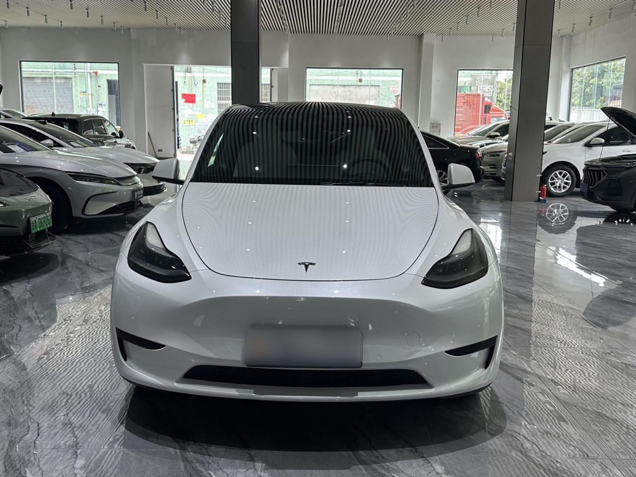 Model Y 2022 RWD photo 2
