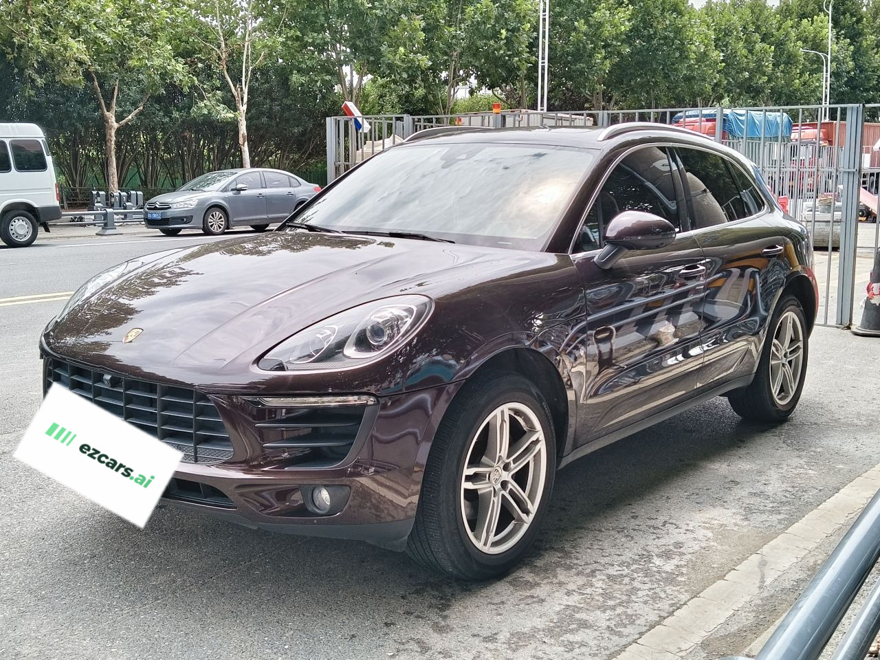 2017 Macan 2.0T