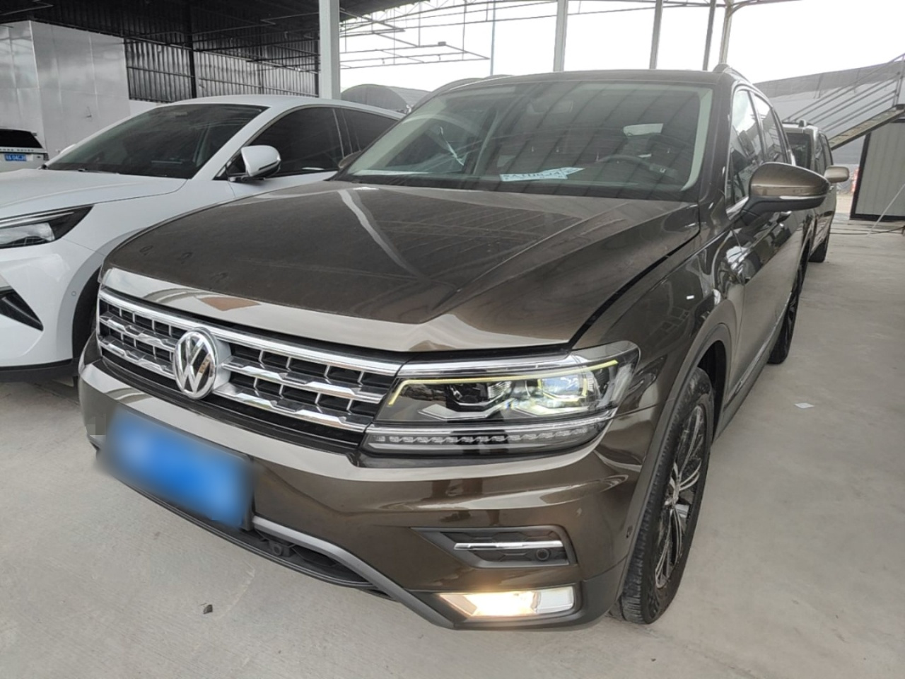 Tiguan L 2017 330TSI AT RWD Flagship