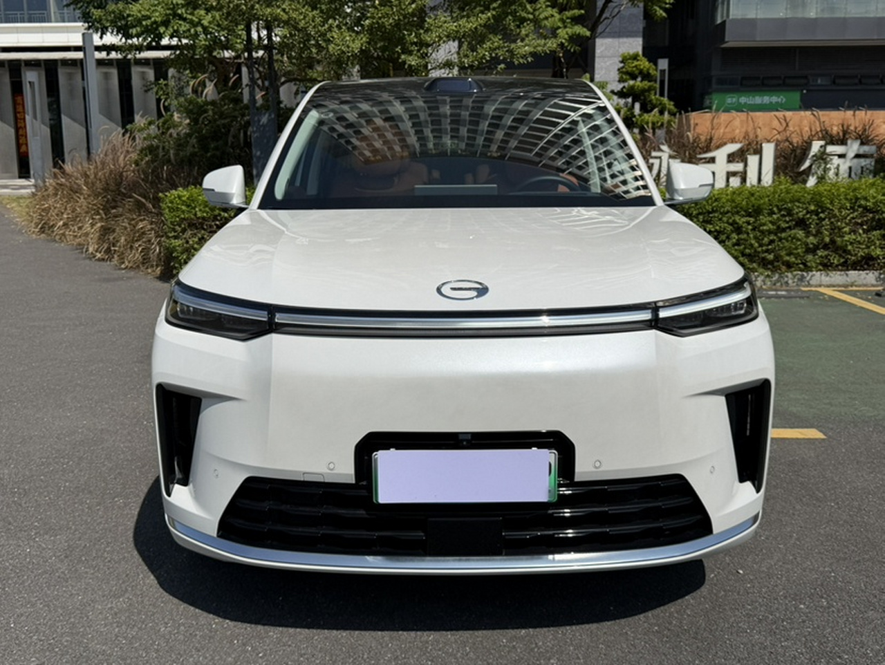 GAC Trumpchi S9 2025 Qiankun UItra 6-Seater photo 3