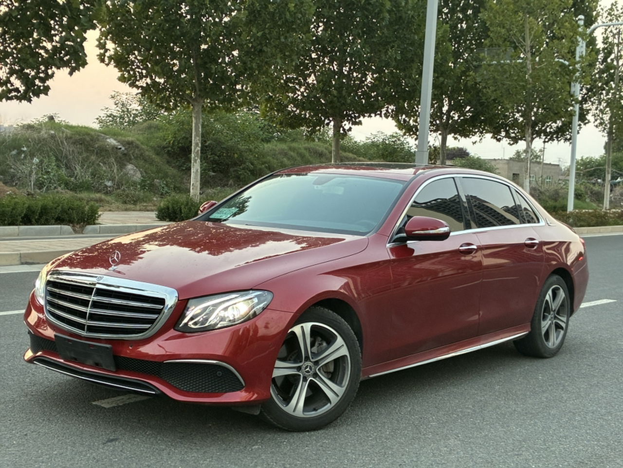 E-Class 2018 E 200 L Sport photo 3