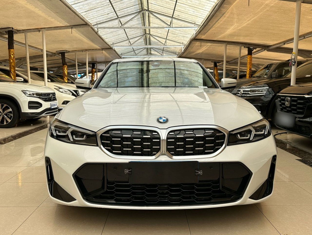 3 Series 2024 325Li M Sport Package photo 3