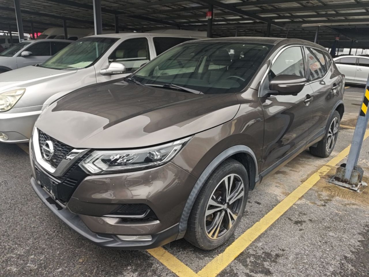 Qashqai 2019 2.0L CVT Luxury