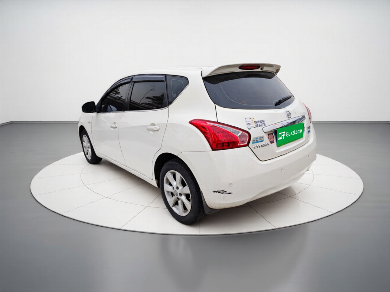 Tiida 2014 1.6L CVT Smart photo 4