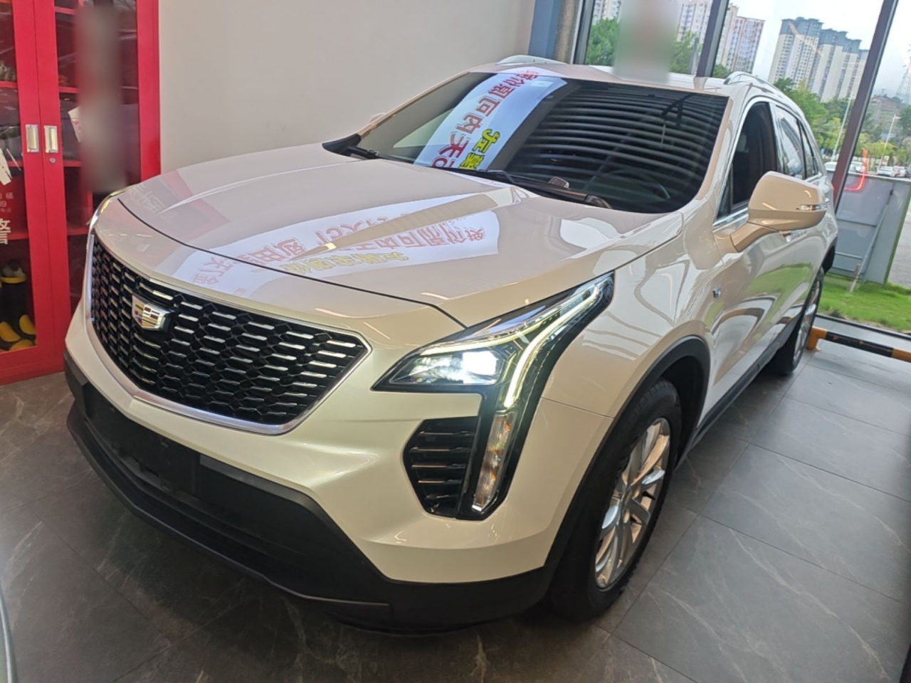 XT4 2022 28T RWD