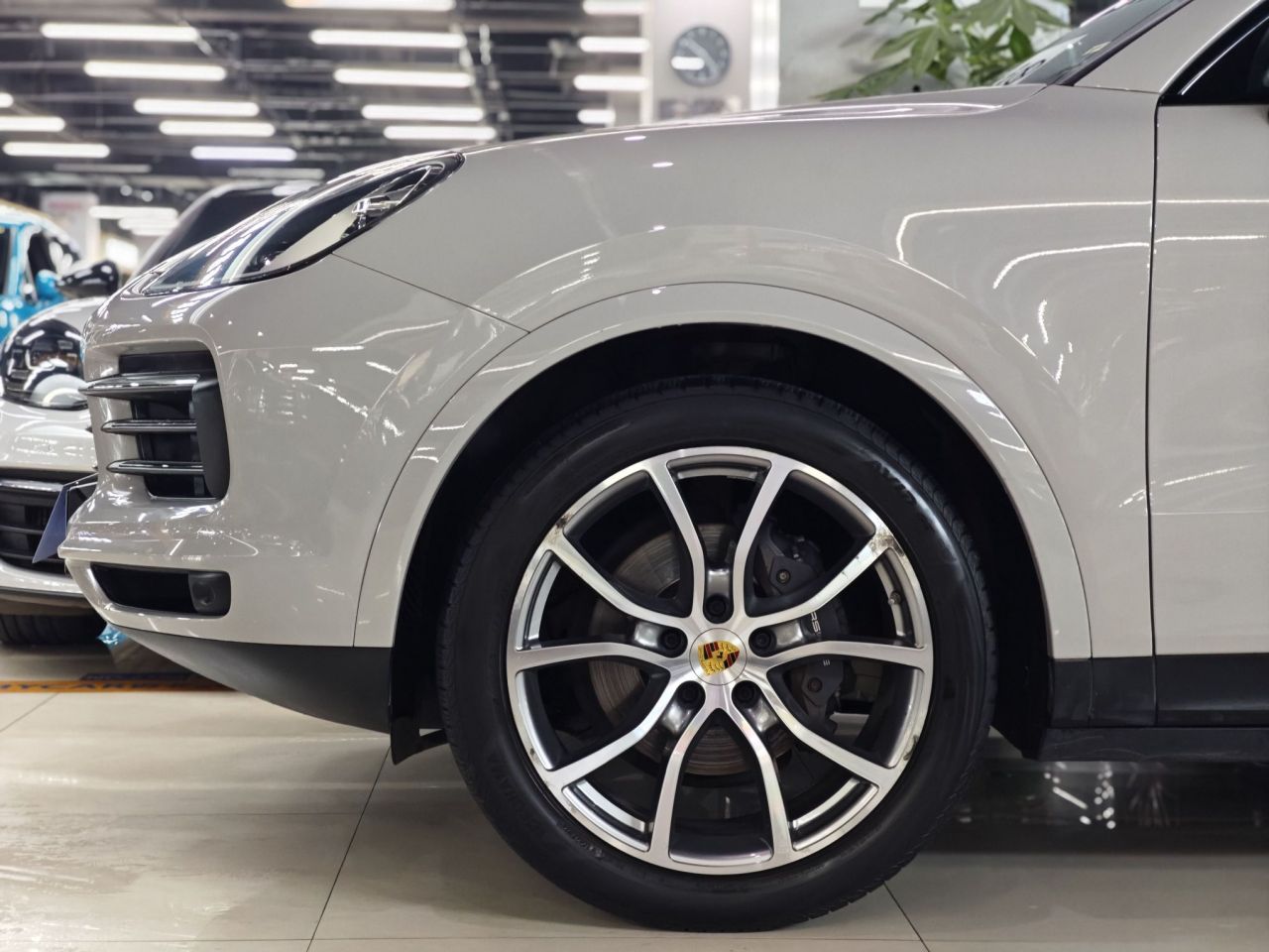 2019 Cayenne 3.0T photo 5