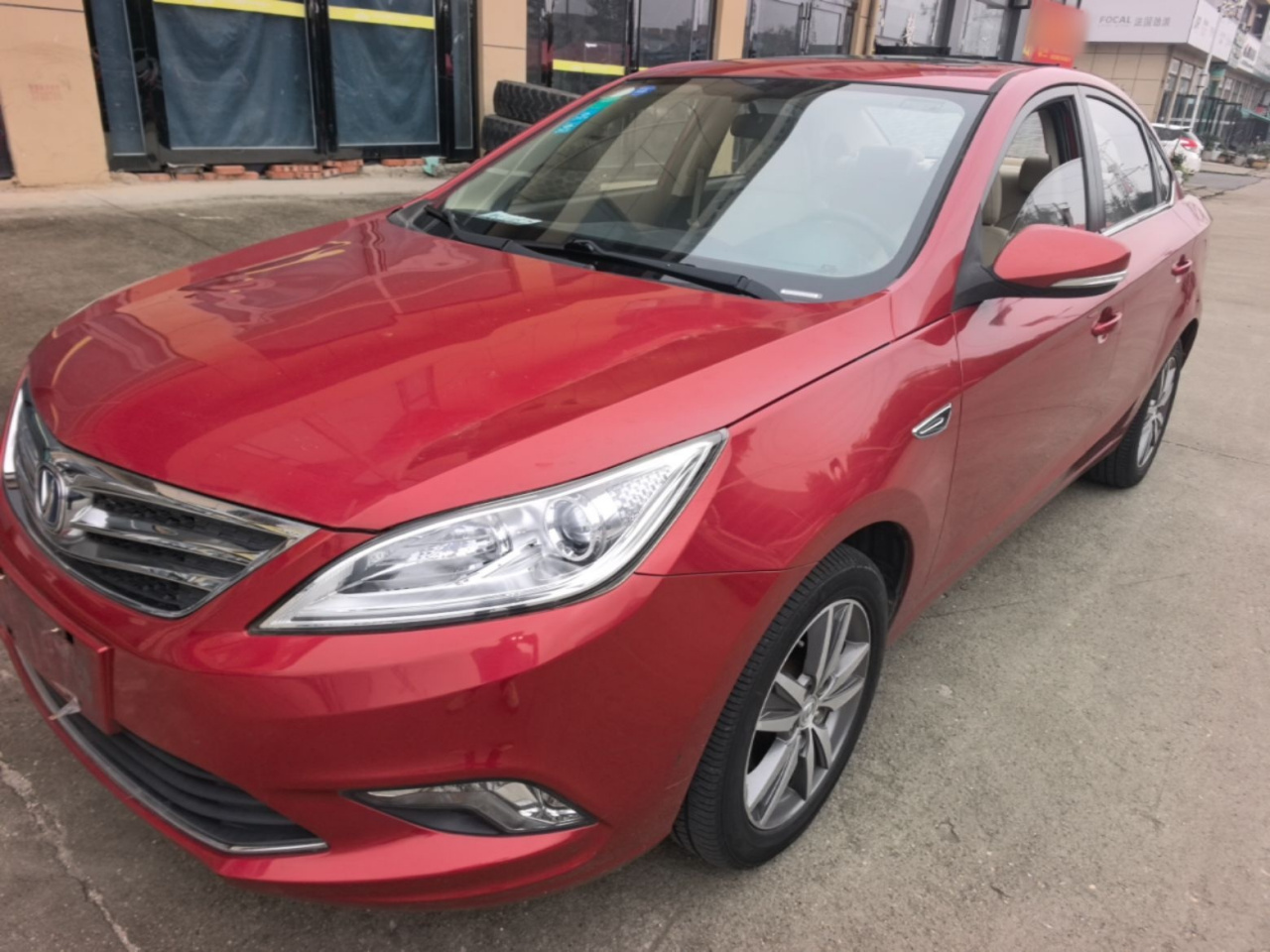 Eado 2015 1.6L AT Luxury