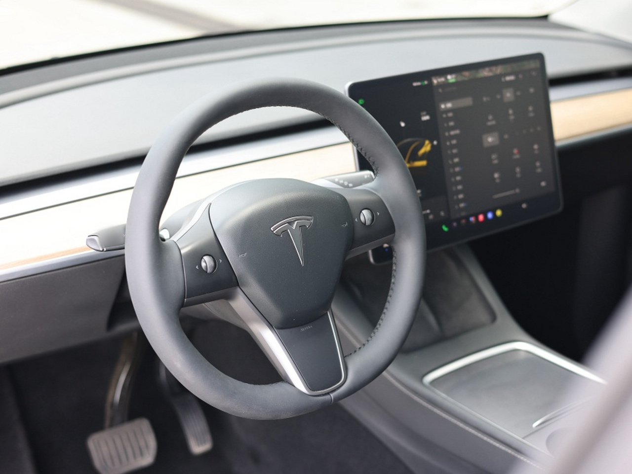 Model Y 2021 Long Range AWD 3D7 photo 2