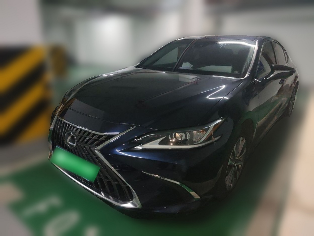 ES 2022 200 Luxury
