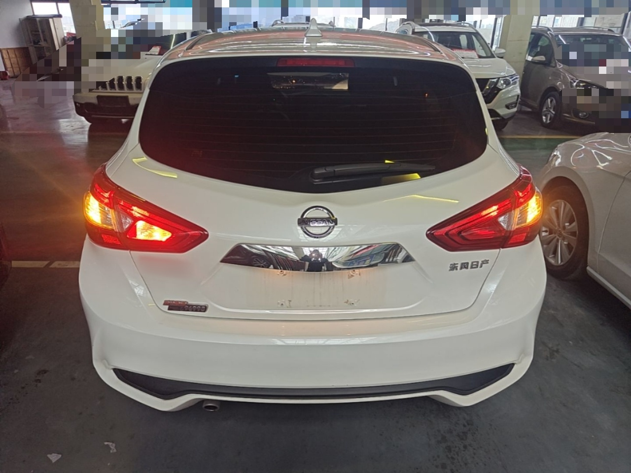 Tiida 2021 1.6L CVT photo 3