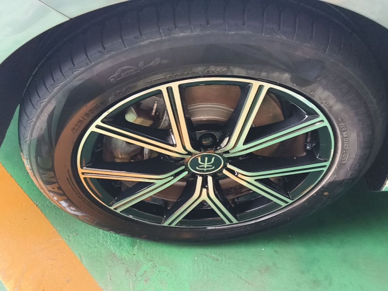 Song MAX EV 2022 DM-i 105KM Flagship photo 3