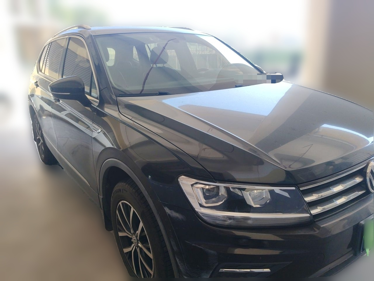 Tiguan L 2018 330TSI AT RWD Luxury photo 3