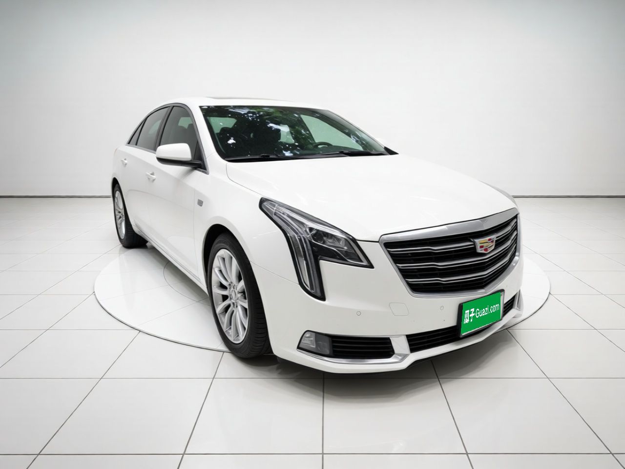 XTS 2018 28T Elite photo 2