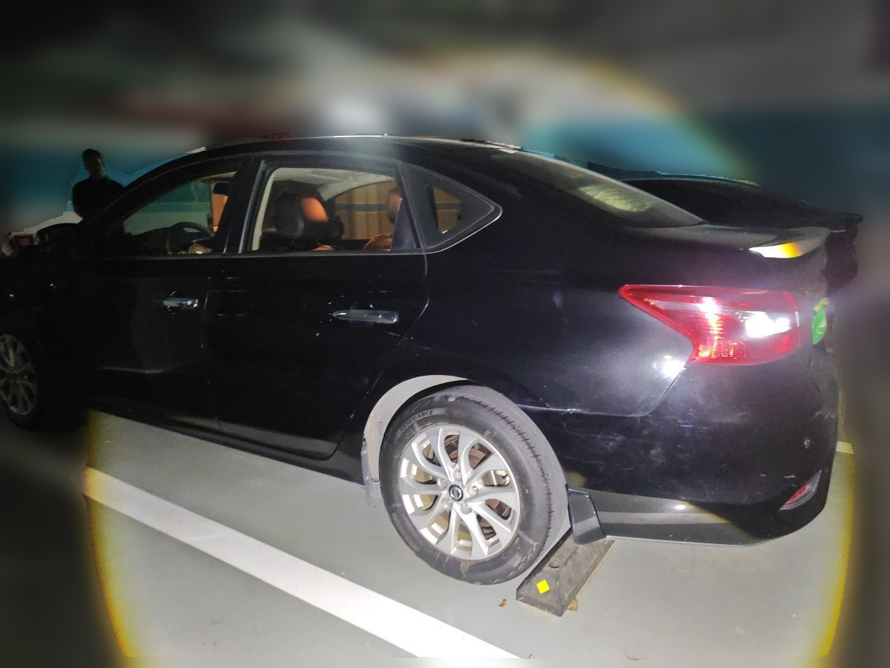 Sylphy 2016 1.6XV CVT Smart photo 4