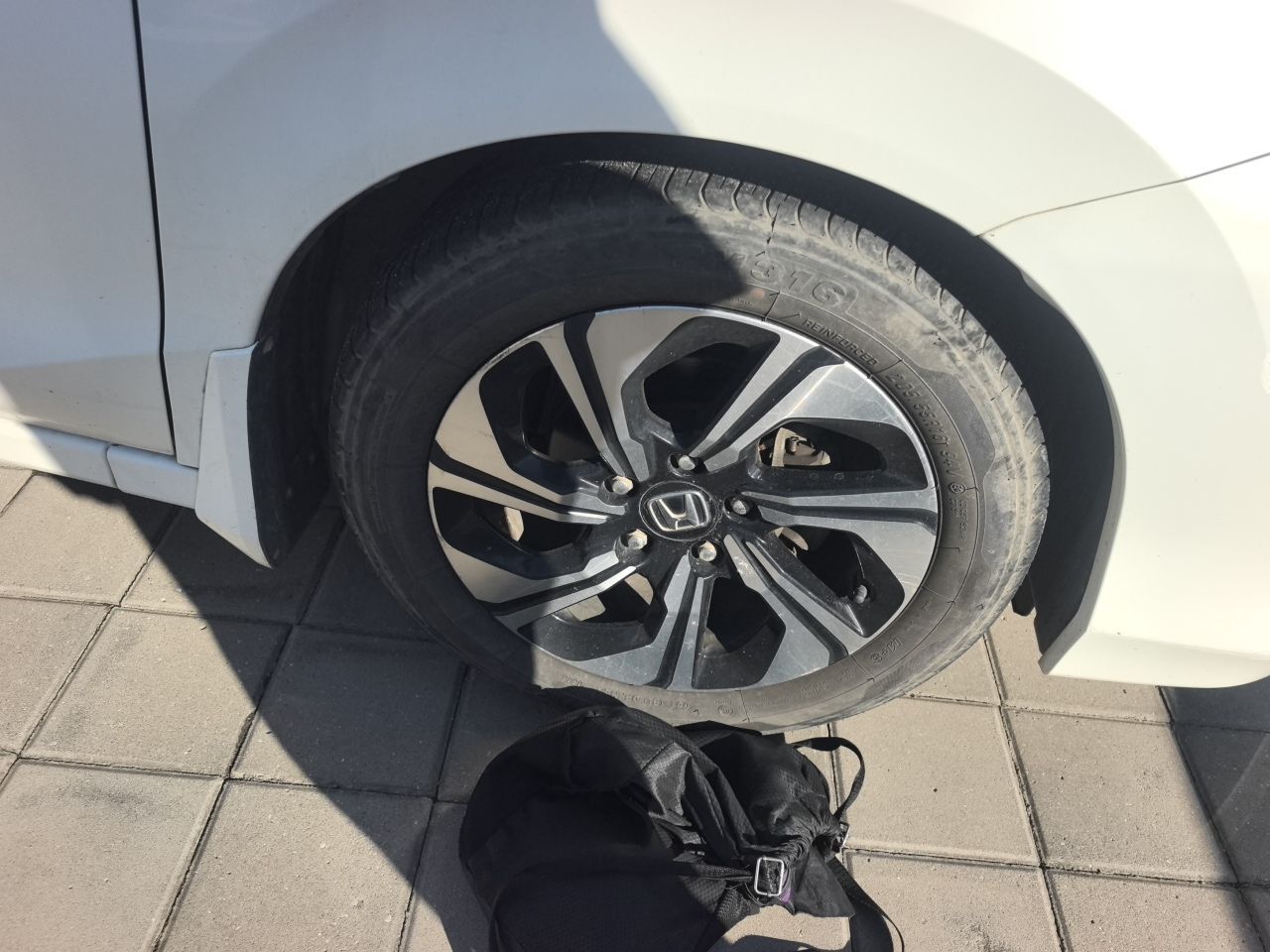 Crider 2016 1.8L MT Luxury photo 5