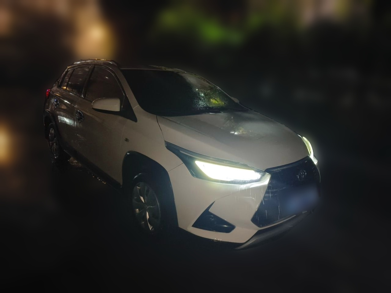YARiS L 2021 X 1.5L CVT Leading photo 3