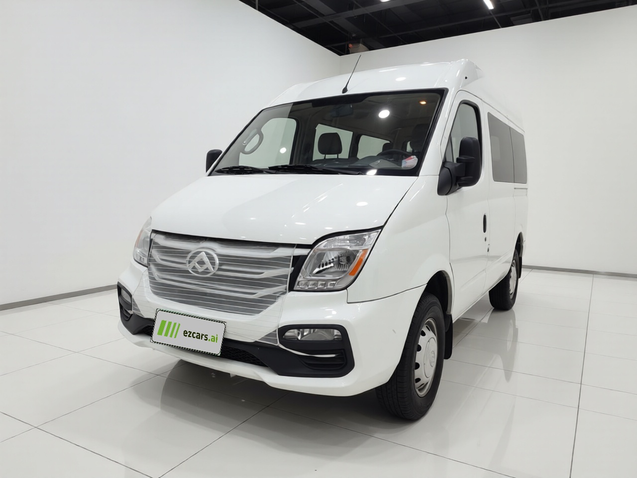MAXUS V80 2025 Value 2.0T MT Short Wheelbase 127Ps 5/6-Seater