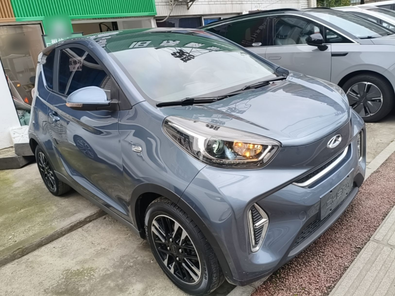 QQ Little Ant 2022 LFP 30kW 301km photo 3