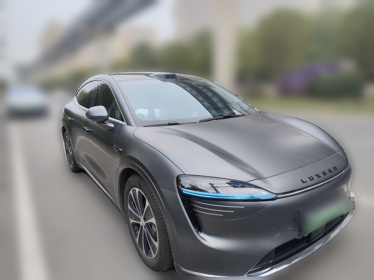 HIMA Luxeed R7 2025 EREV 251km Max photo 3