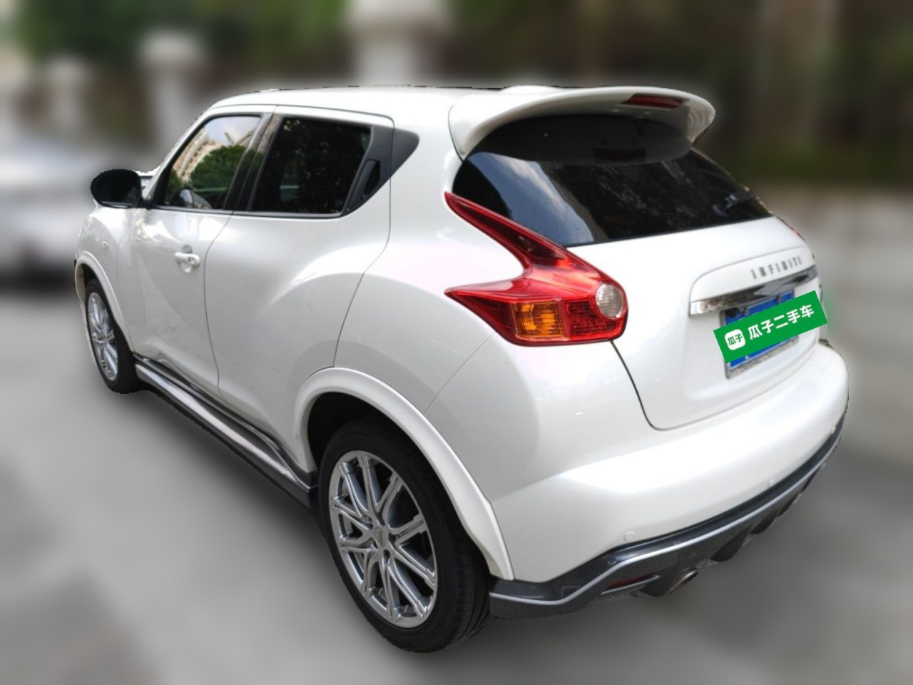 ESQ 2014 1.6L photo 4