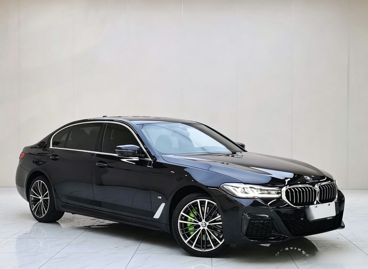 5 Series 2022 Facelift 530Li Leading M Sport Package photo 3