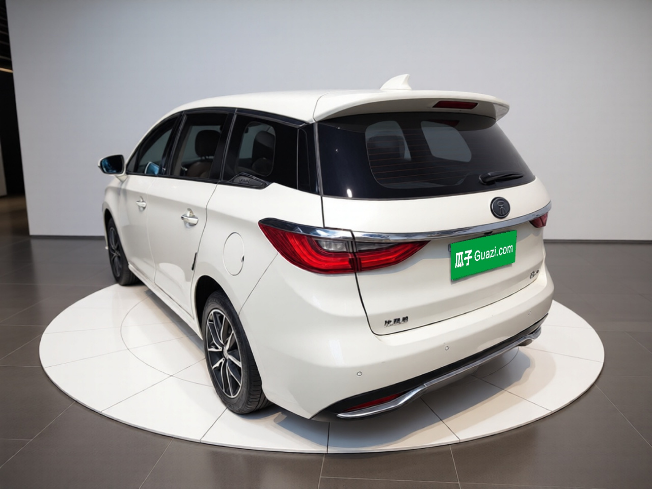 Song MAX 2017 1.5T AT Connected Elite 7-Seater photo 4