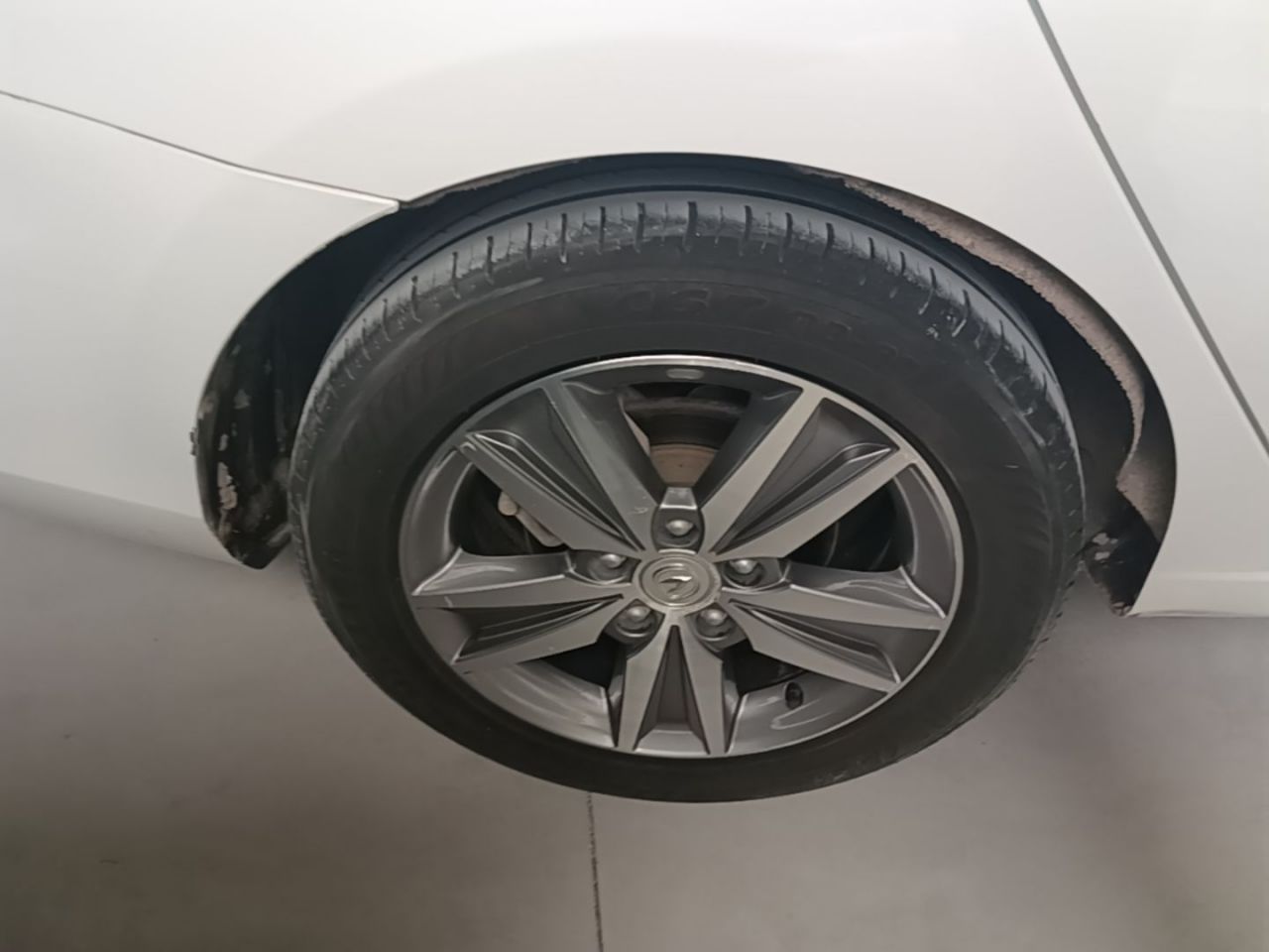 Eado 2016 1.6L MT photo 3