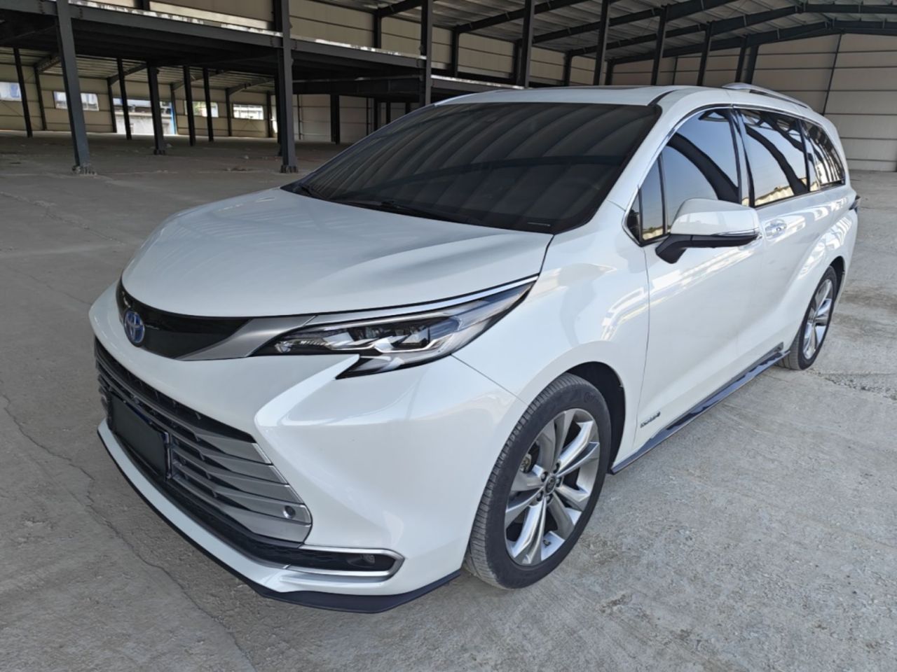 Sienna 2023 2.5L Hybrid Platinum