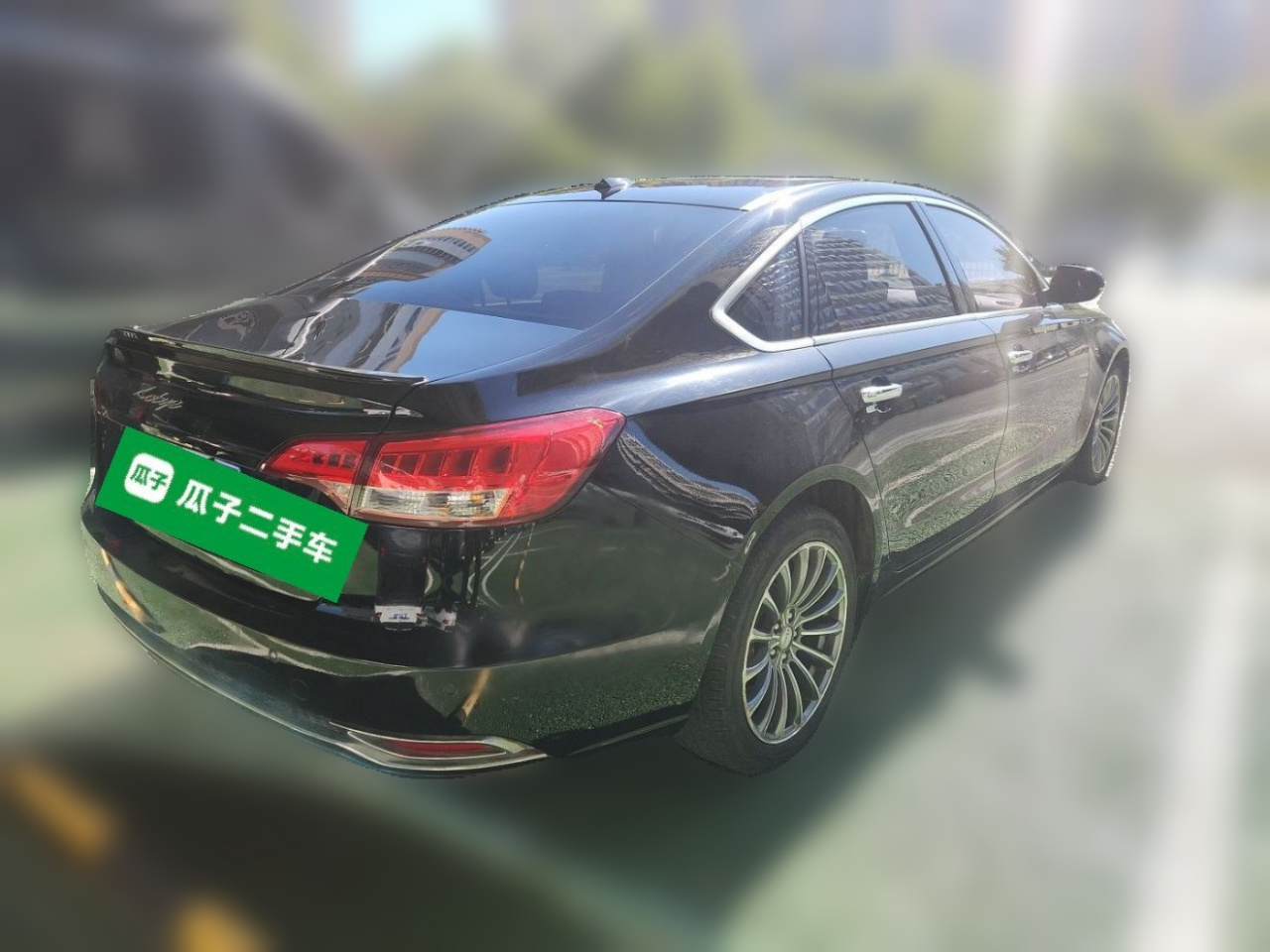 Z700 2016 1.8T DCT Premium photo 4