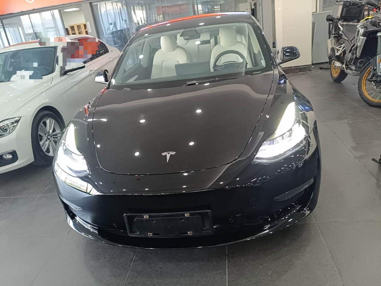 Model 3 2021 Performance AWD photo 2