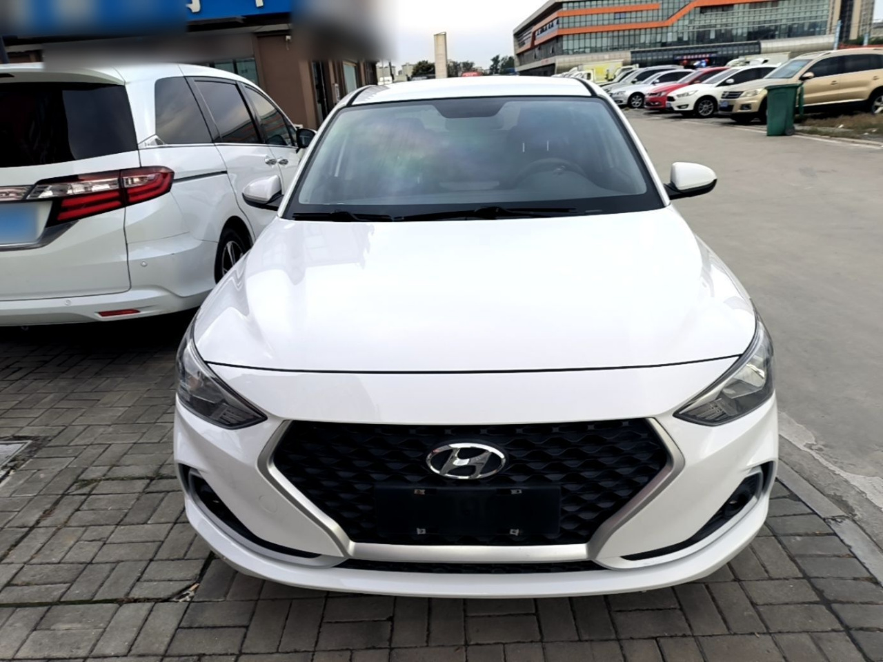 Dynamic 2018 1.6L AT GL China V photo 2