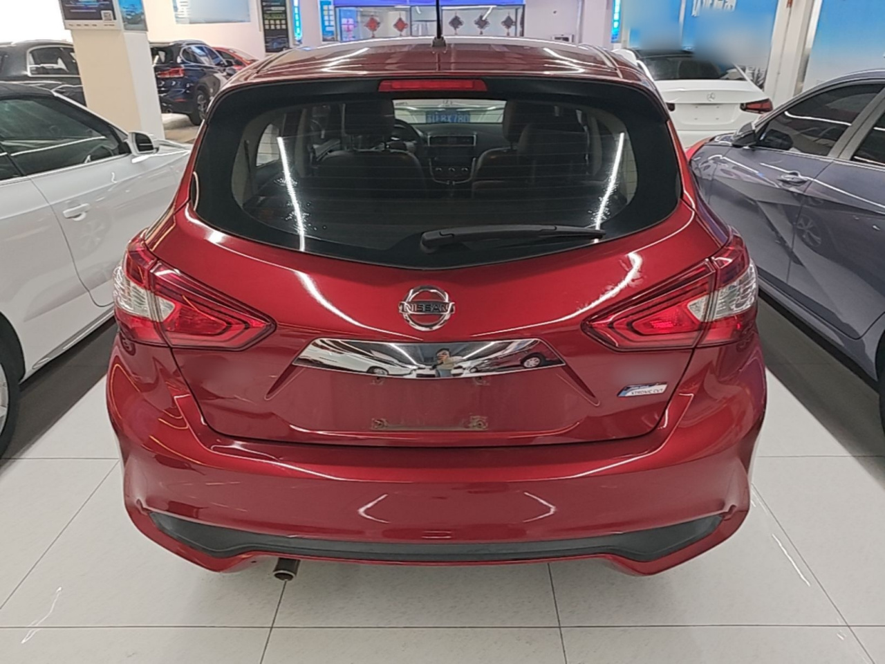 Tiida 2016 1.6L CVT photo 5