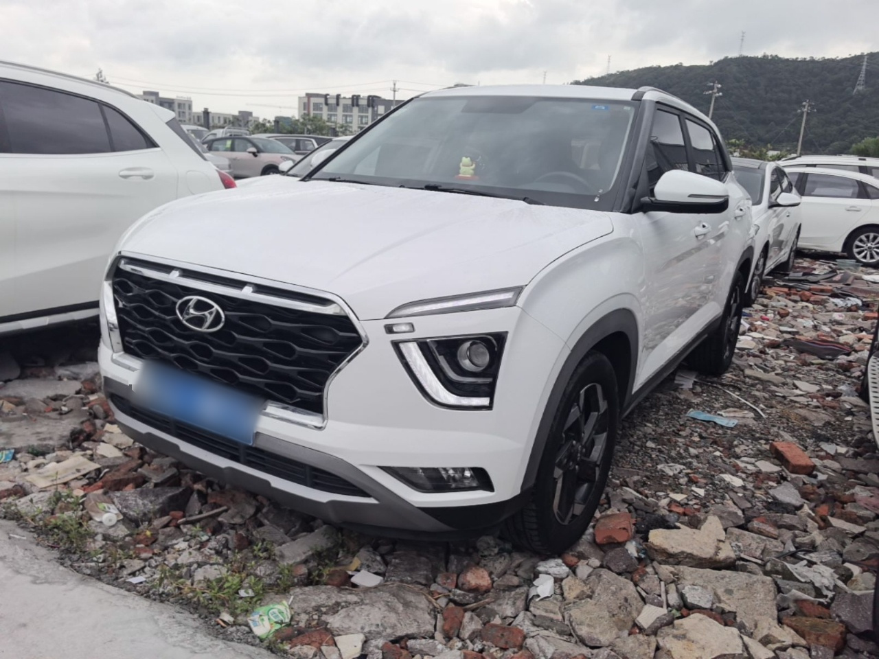 ix25 2020 1.5L CVT GLS Smart
