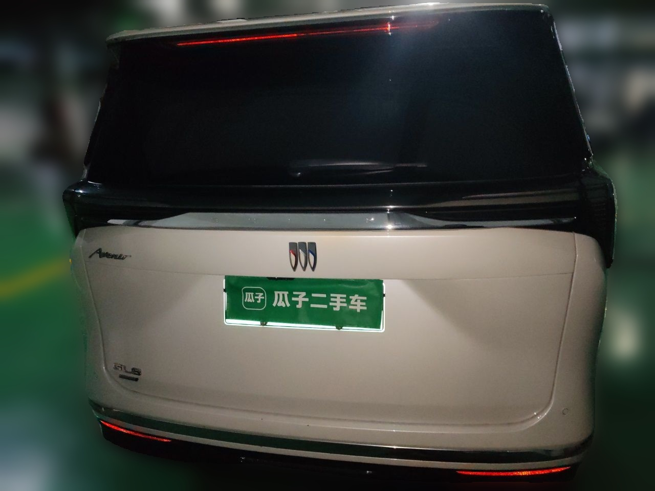 GL8 EV 2024 Exclusive 7-Seater photo 5
