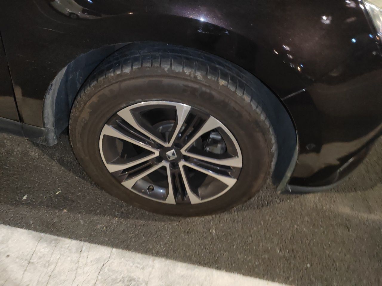 BX7 2016 28T AWD Flagship 5-Seater photo 5