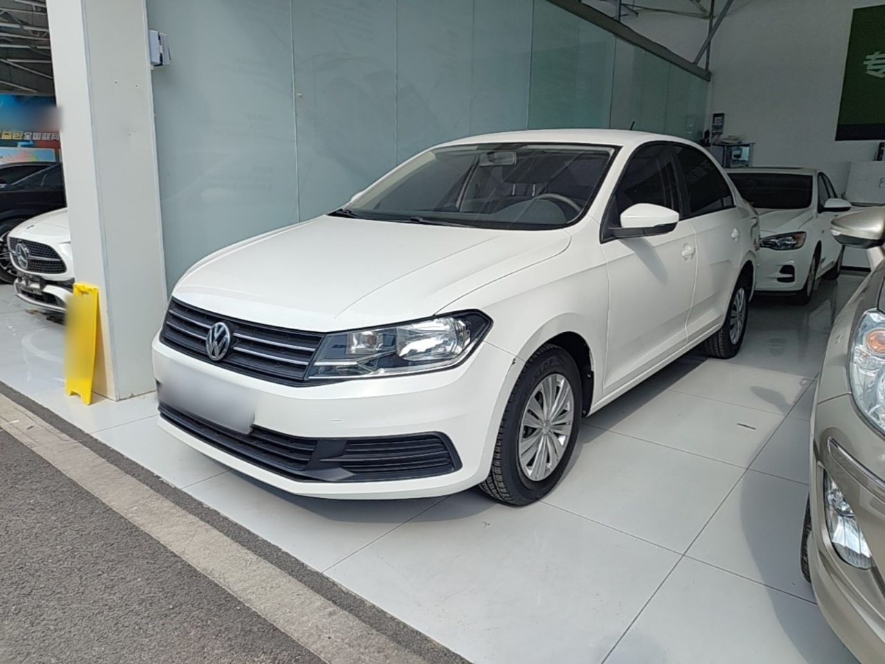 Santana 2016 1.6L AT