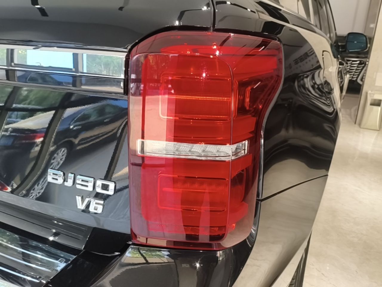 BAIC BJ90 2020 3.0T Executive photo 3
